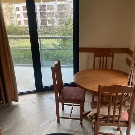 아파트 Two-room Sunny For 4 People *